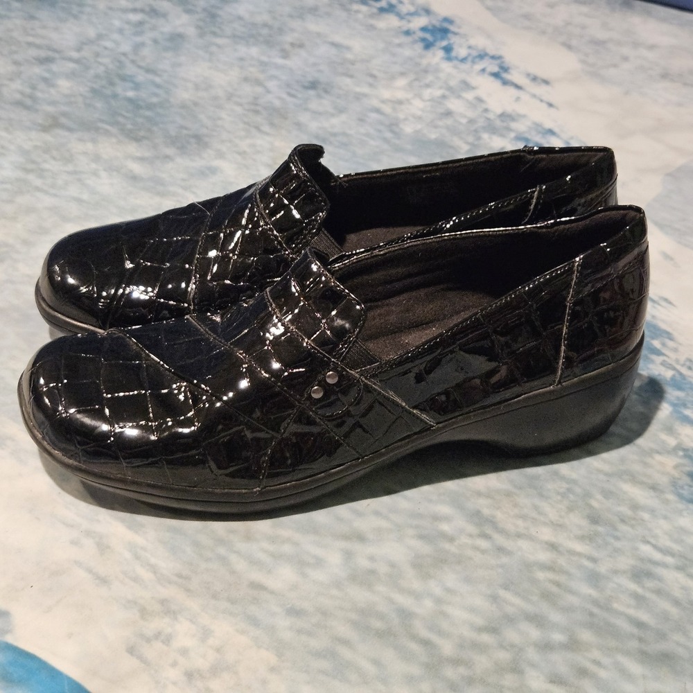 Clarks Collection Black Patent Croc Loafers Wedge Shoes Women's Size 8.5